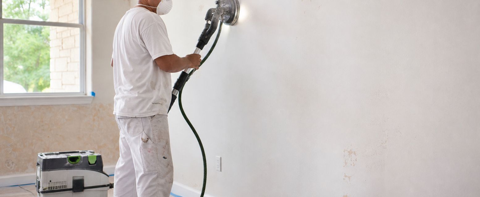 Smoothed wall ready for paint after wallpaper removal